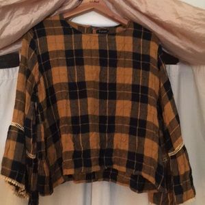 Style house flare sleeve plaid flannel blouse